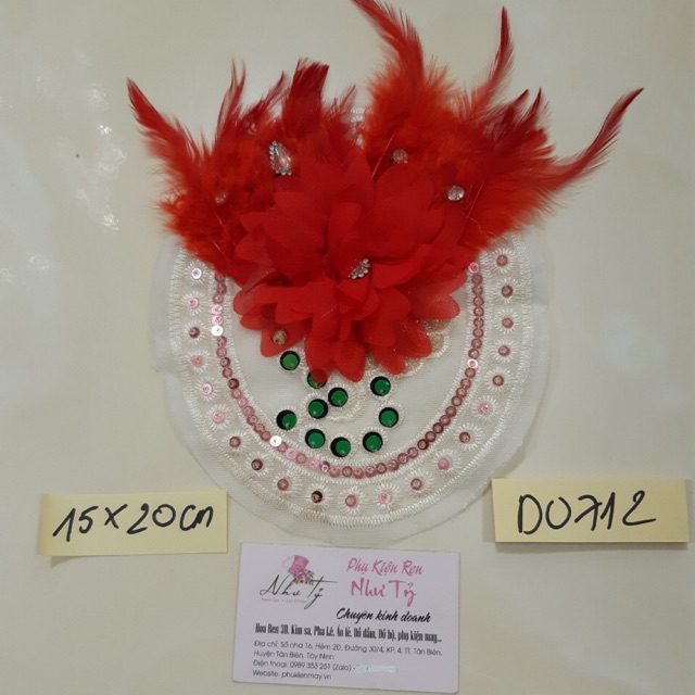 Tấm tròn có hình lông công mã DO712