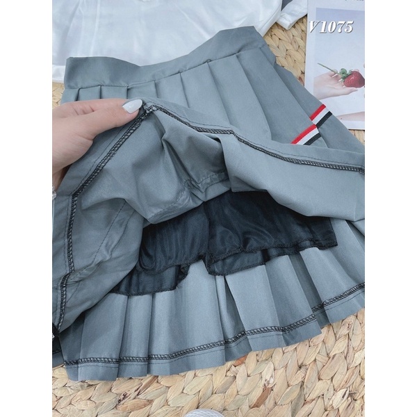 Set váy Thom Brown siêu hot hit, áo Polo chất cotton tàu mịn mix với chân váy Thom | BigBuy360 - bigbuy360.vn