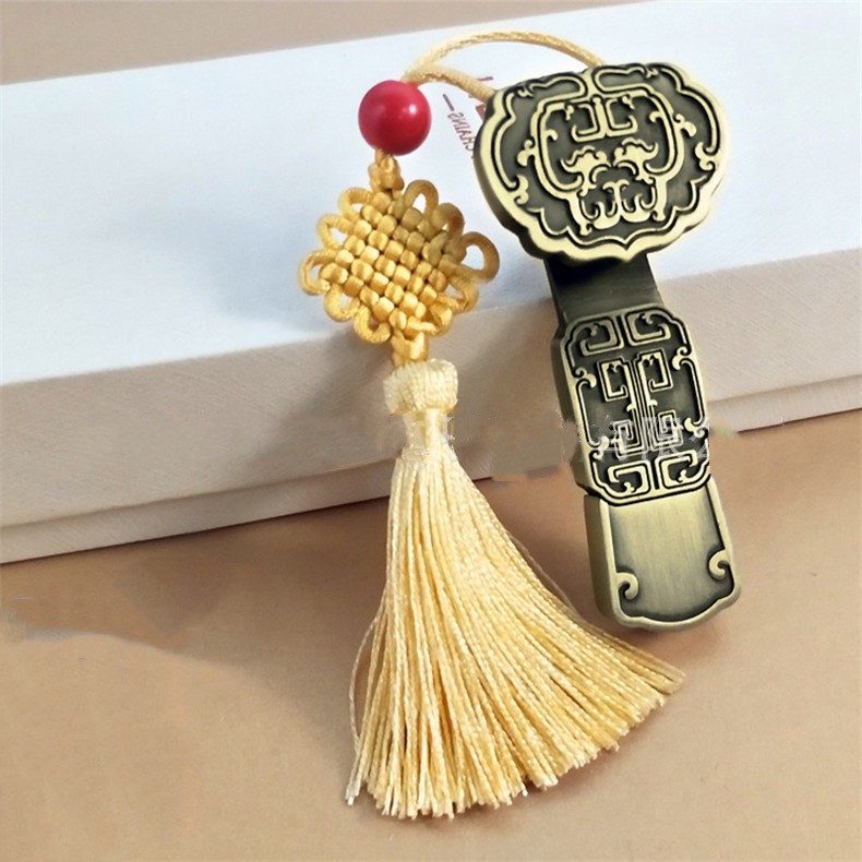 USB 32G Cực Độc Siêu Hot , Kiêm Móc Khóa Siêu Đẹp, Phong Cách Cổ Trang - Bảo Hành 12 Tháng