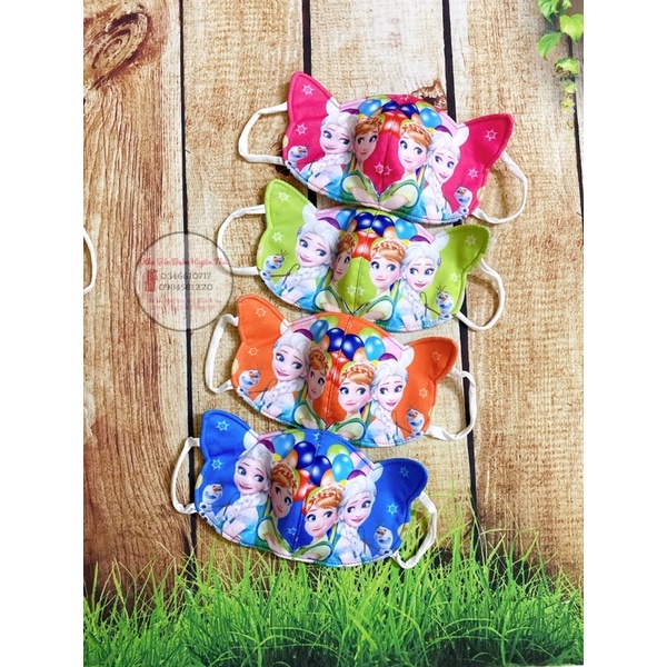 Khẩu trang elsa có tai đáng yêu cho bé gái