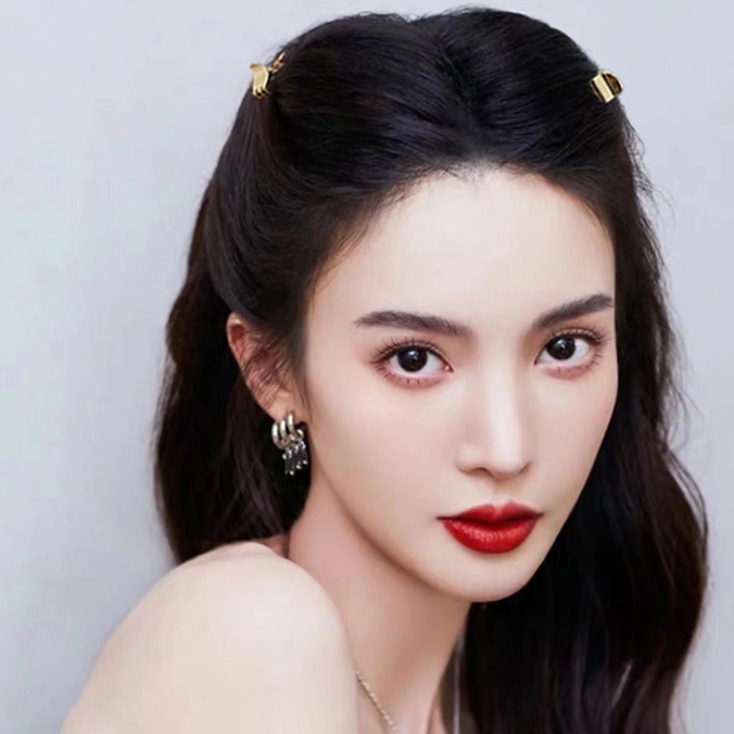 Set 4 Kẹp Tóc Kim Loại Kiểu Hàn Quốc Giá Đỡ