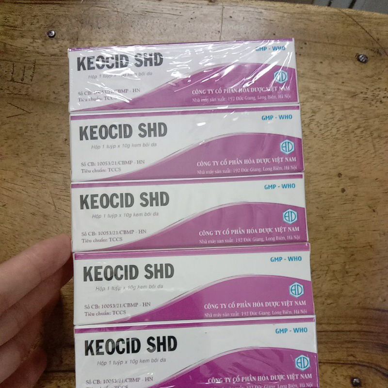 Kẽm oxyd bôi da
