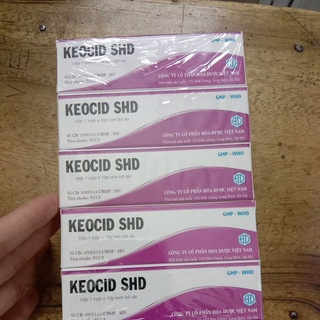Kẽm oxyd bôi da