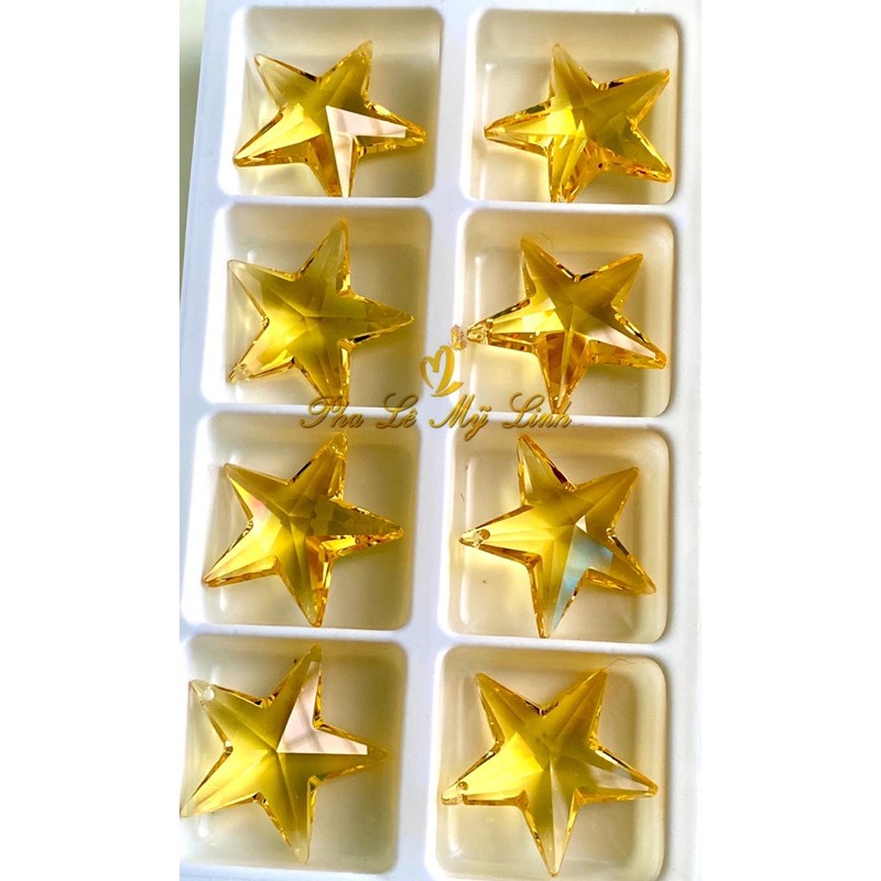 Mặt dây pha lê Swarovski ngôi sao may mắn