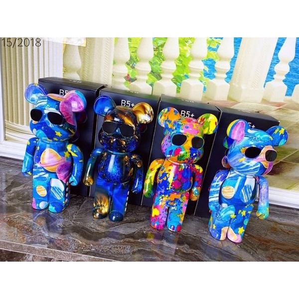 Loa gấu BearbrickLoa bearbrick B5+ nghe nhạc cực hay, Loa bluetooth mini Gấu Bearbrick kết nỗi bluetooth 5.1 pin 2400mAh