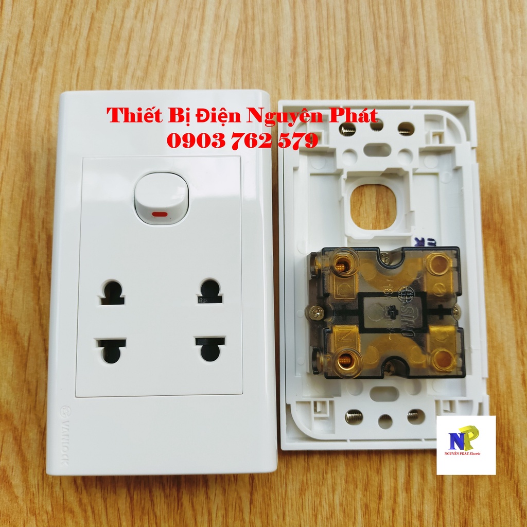 [SINO] 2 Ổ Cắm 2 Chấu + 1 Công Tắc - 16A Dòng S18