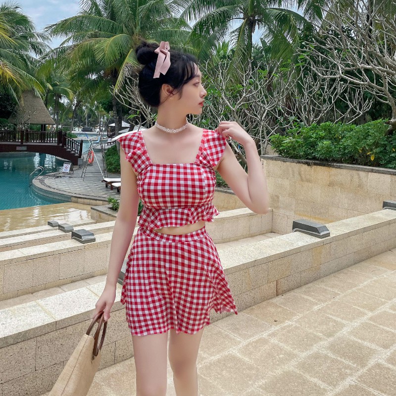 Đồ bơi nữ kín đáo bikini đi biển dạng váy đồ bơi 2 mảnh | BigBuy360 - bigbuy360.vn