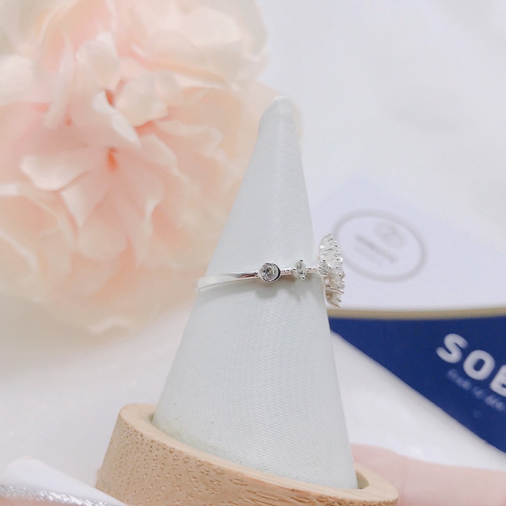 Nhẫn bạc nữ đính đá mặt hoa sang trọng quý phái - SNN05 - Sobata