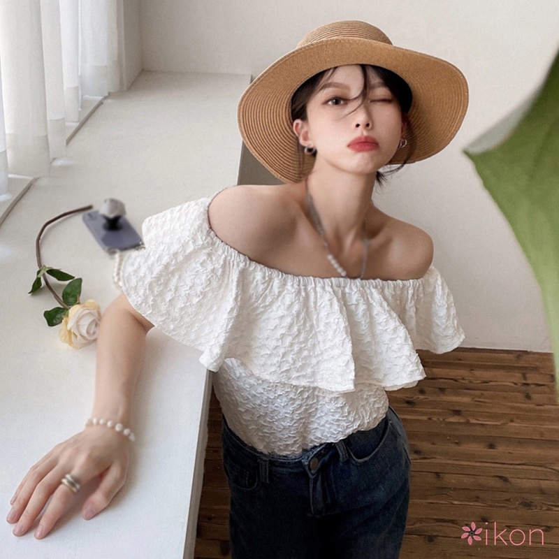 Áo Croptop Trễ Vai Tay Ngắn Màu Sắc Thanh Lịch