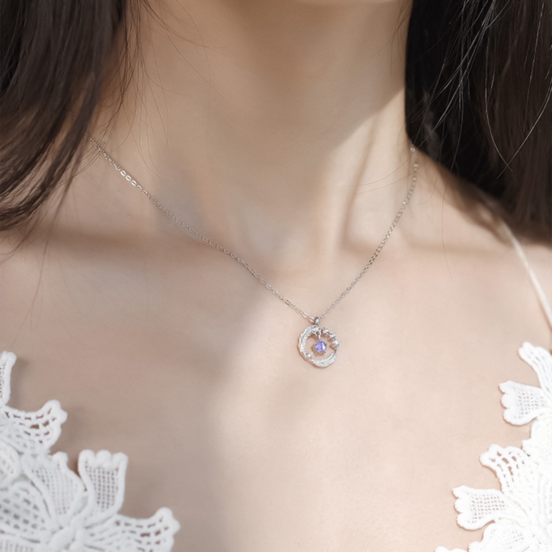 Vòng cổ gắn đá mặt trăng và lông vũ size XL301