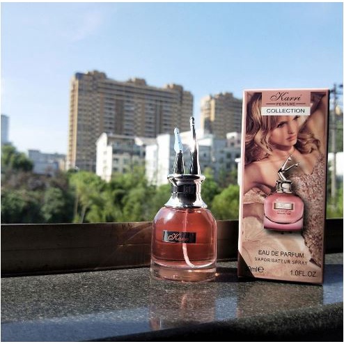 Nước Hoa Nữ  Đôi Chân Hoa Hậu Mùi Thơm Lâu Quyến Rũ Karri 30ml