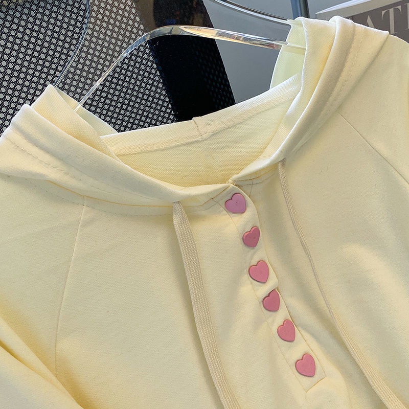 Áo Hoodie Màu Kem Dễ Thương Cho Nữ