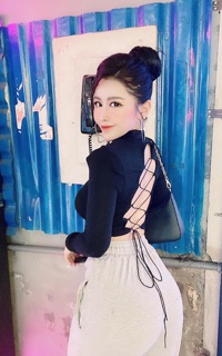 Áo croptop đan dây lưng siêu hot