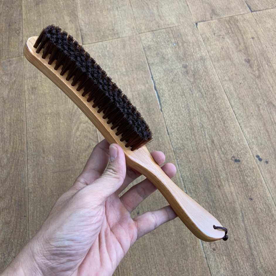 Chổi phủi tóc cong Tomo lông mềm mịn