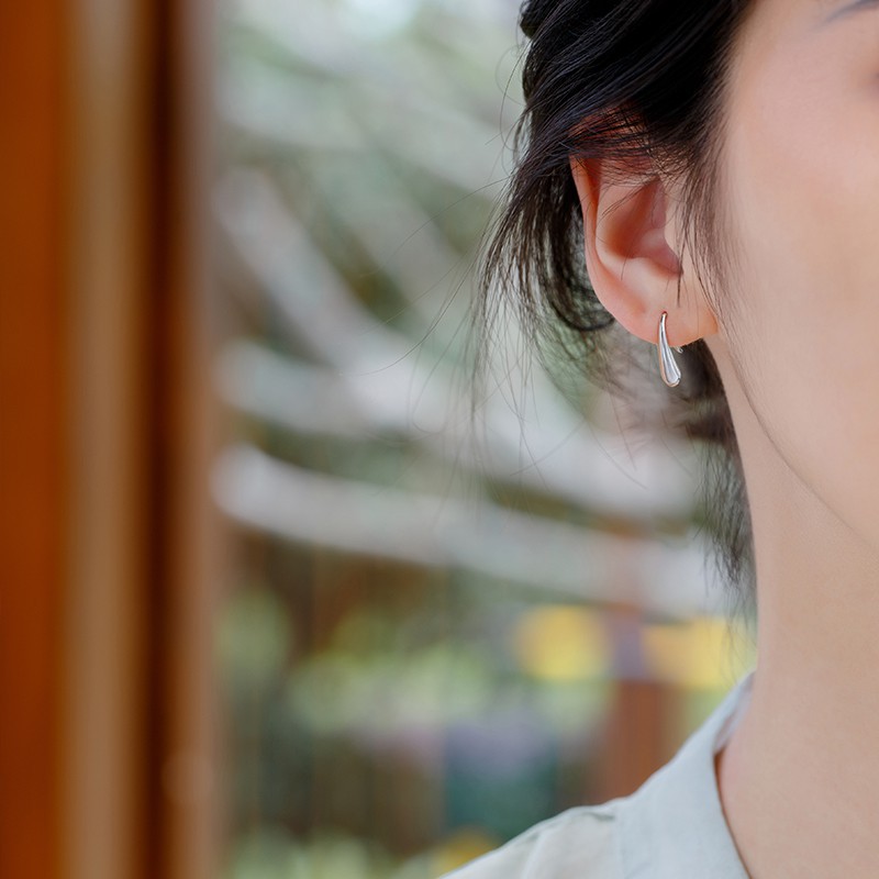 Khuyên tai dáng dài cá tính đơn giản A720