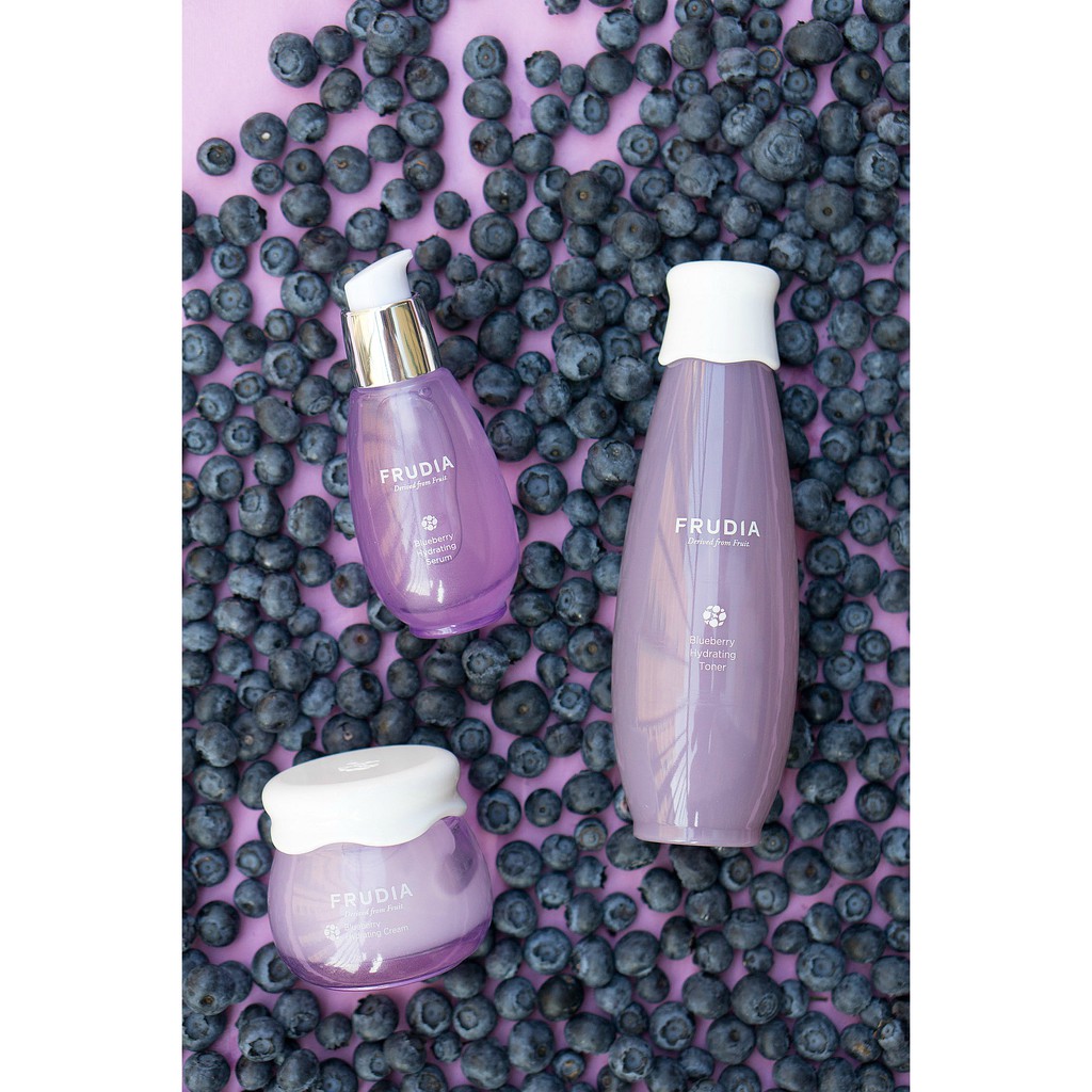 Nước Hoa Hồng Frudia Blueberry Hydrating Toner Dưỡng Ẩm Chiết Xuất Việt Quất 195ml