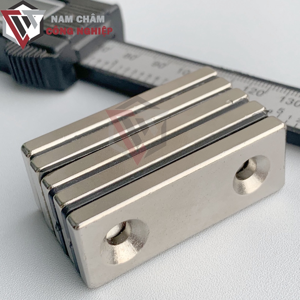 Nam châm chữ nhật 50x20x5mm 2 lỗ bắt vít