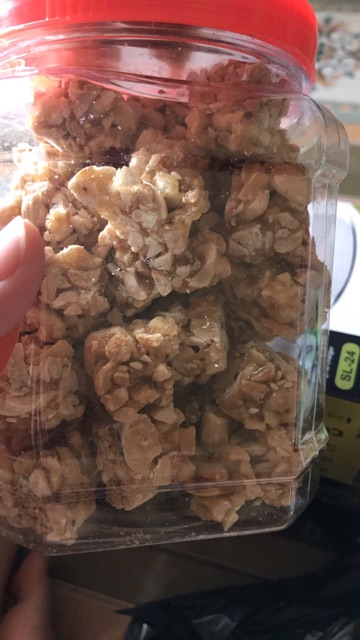 Kẹo lạc - bánh nhãn