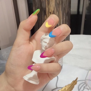 nailbox móng úp thiết kế
