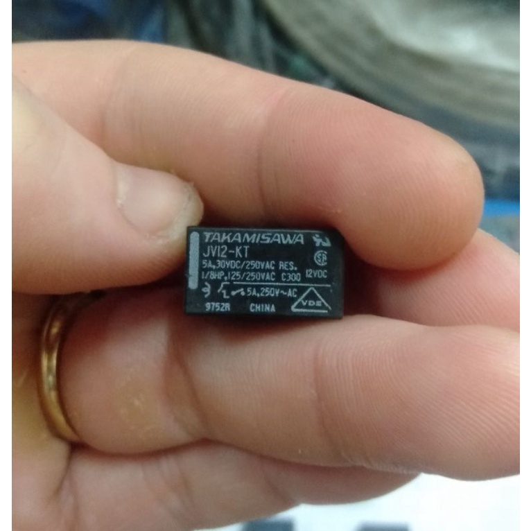 Relay / Rơle / Rờ le / Takamisawa / JVI2-KT9752R / 12VDC / 5A / 4 Chân