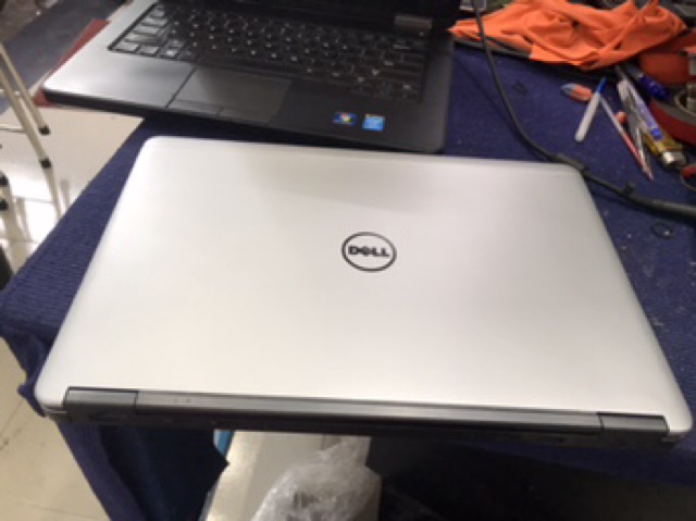 Laptop dell latitude E7440 i5 4310U, 8gb Ram , SSD 256gb 9597%