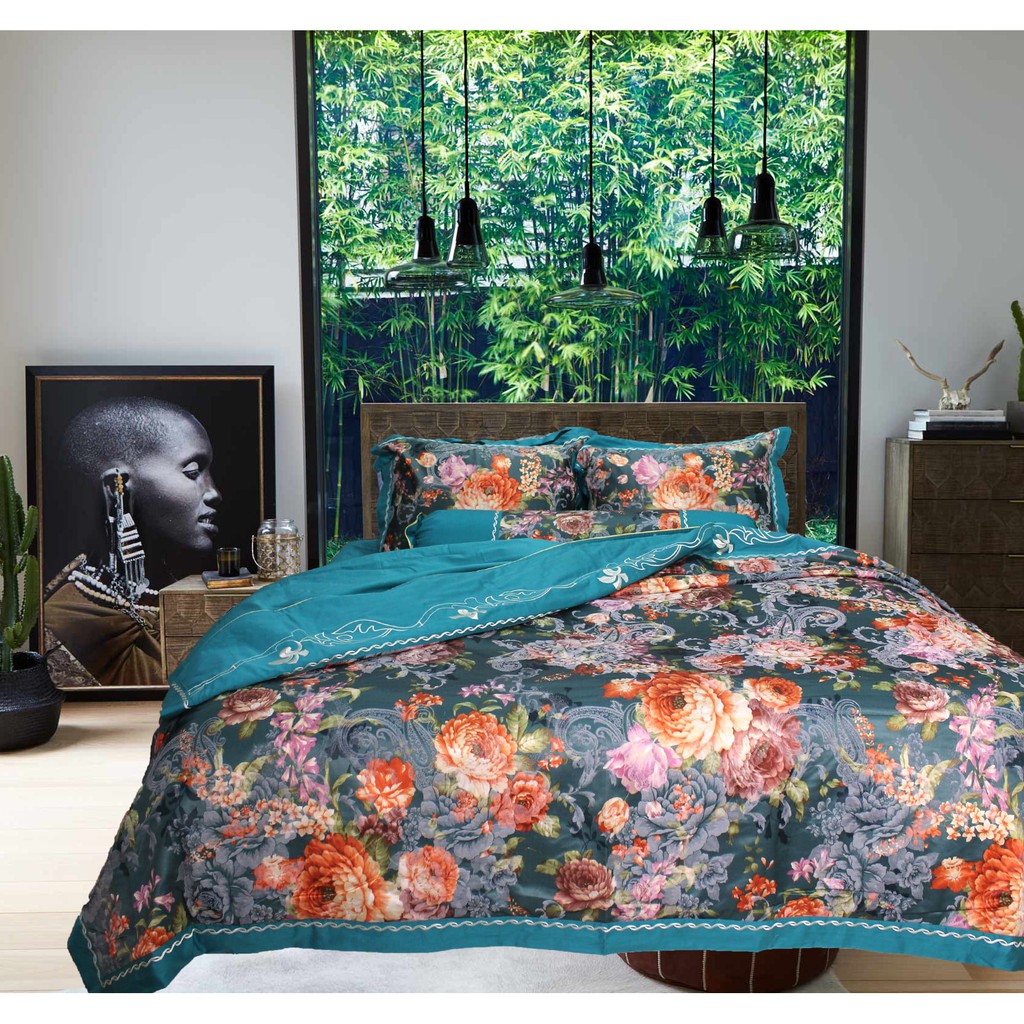Bộ chăn ga gối ra giường satin gấm tơ tằm màu xanh Navy phối hoa Hàn Quốc Julia 748