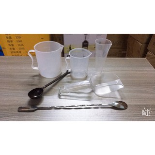 Bộ dụng cụ pha chế