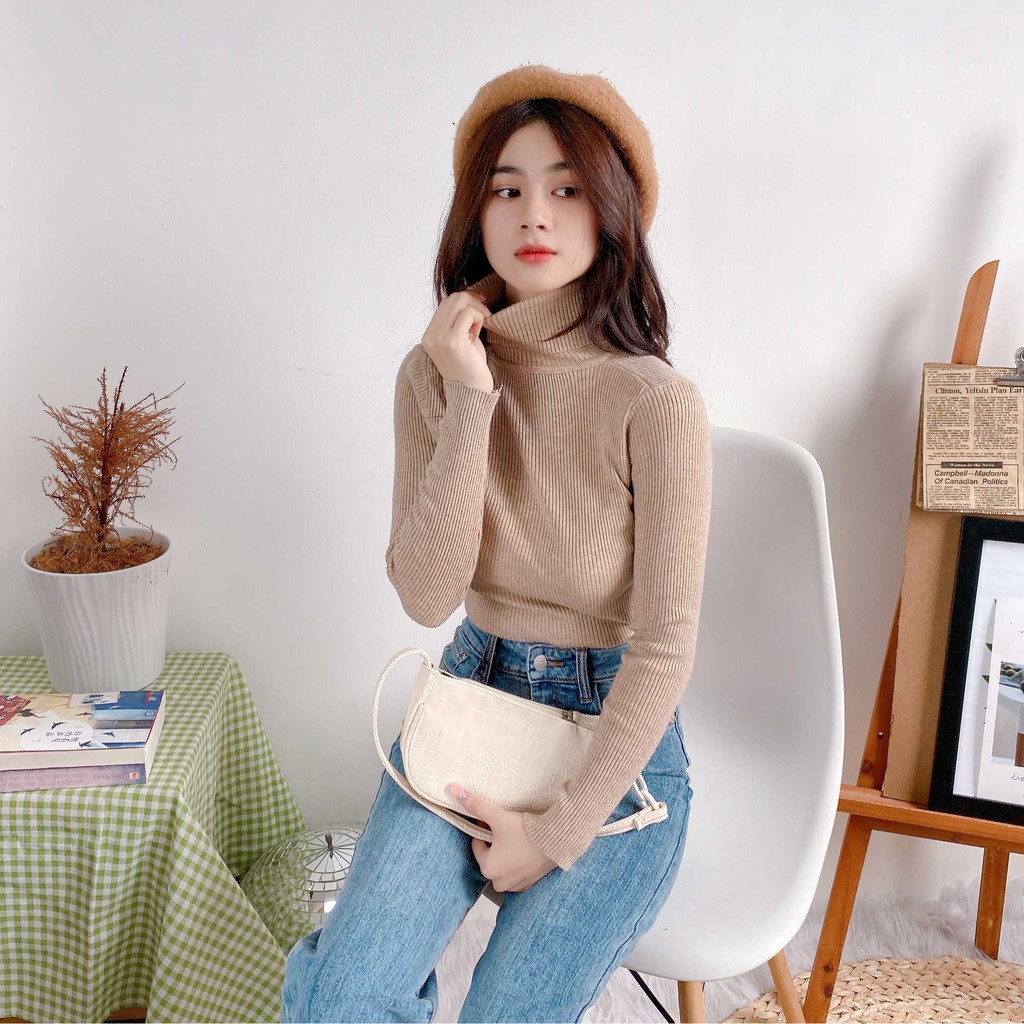 Áo len cổ lọ nữ tay dài form dài dày dặn thu đông ulzzang thời trang Fmstyle Saigon 21ALU10P21501 | BigBuy360 - bigbuy360.vn