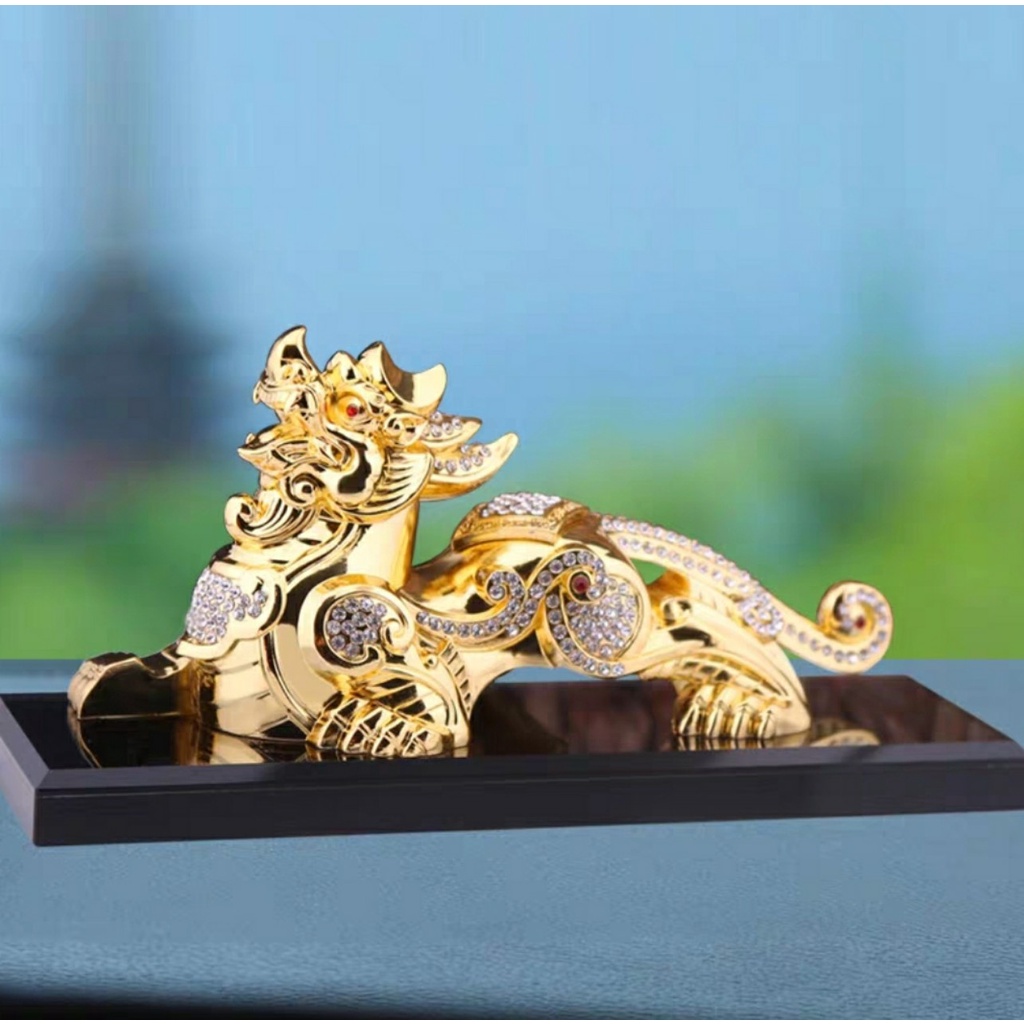 Tượng Tỳ Hưu Mạ Vàng Dùng Để Trang Trí Taplo Ô Tô Kiêm Bình Đựng Nước Hoa Phong Thủy Làm Bằng Kẽm