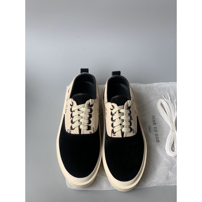 Giày fear of god bản chữ