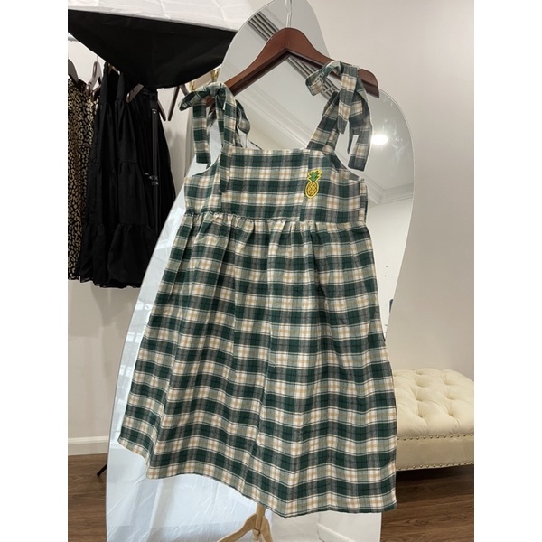 Váy baby doll kẻ caro xanh có hình trái dứa siêu dễ thương