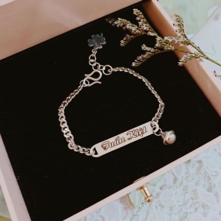 Lắc bạc khắc tên cho bé