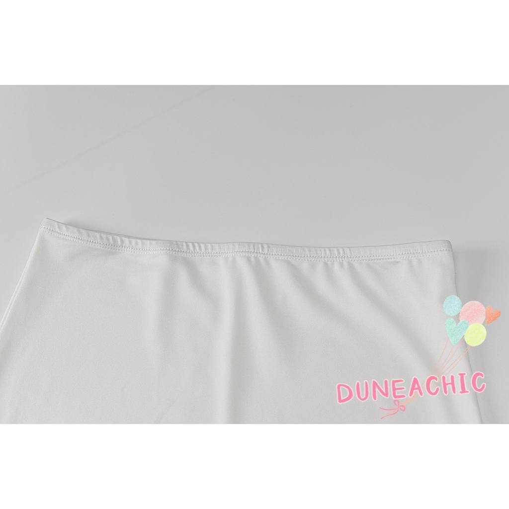 Set đồ DUNEA gồm áo hai dây hở lưng và chân váy xẻ tà quyến rũ dành cho nữ