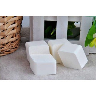 Bông mút Tán Kem Nền Diamond Shaped Puff 4 miếng