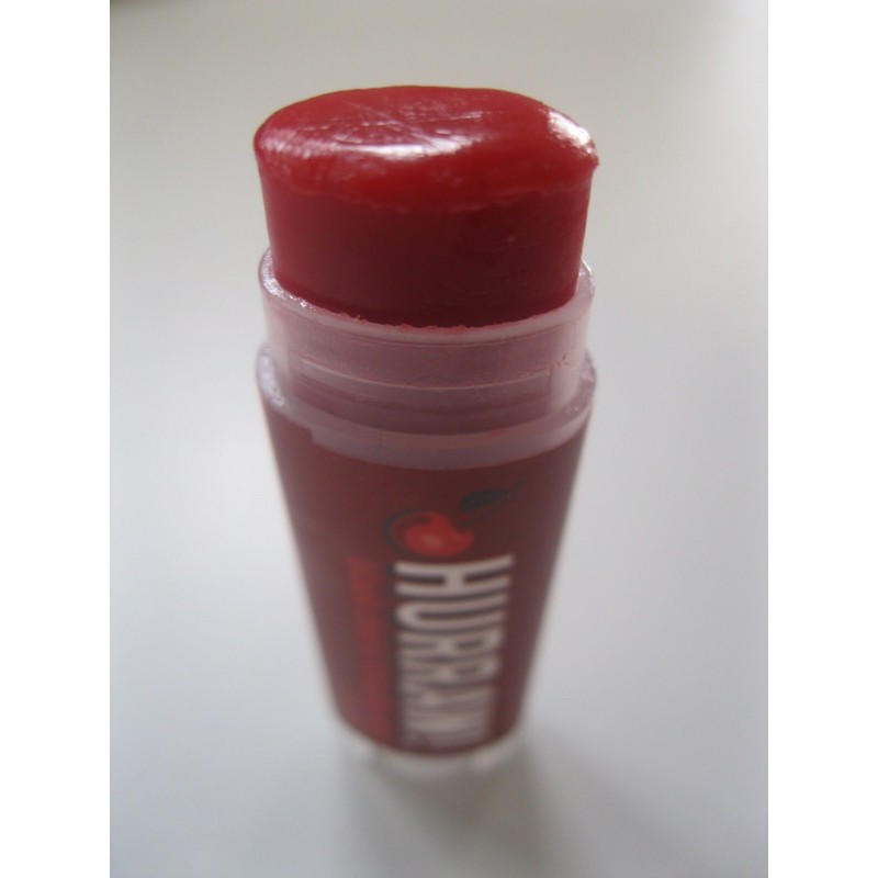 Son dưỡng môi có màu Hurraw! màu Black chery