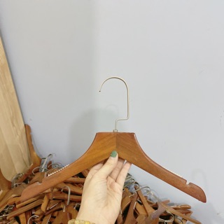 Móc gỗ quần áo trẻ em