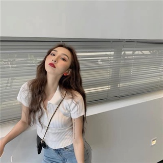 Áo thun nữ cổ áo polo trắng