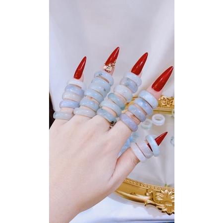 Nhẫn ngọc cẩm thach trắng phớt