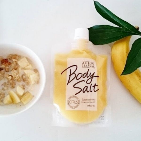 Muối Tắm Tẩy Da Chết Trắng Da Utena Juicy Salt Body Scrub 300g