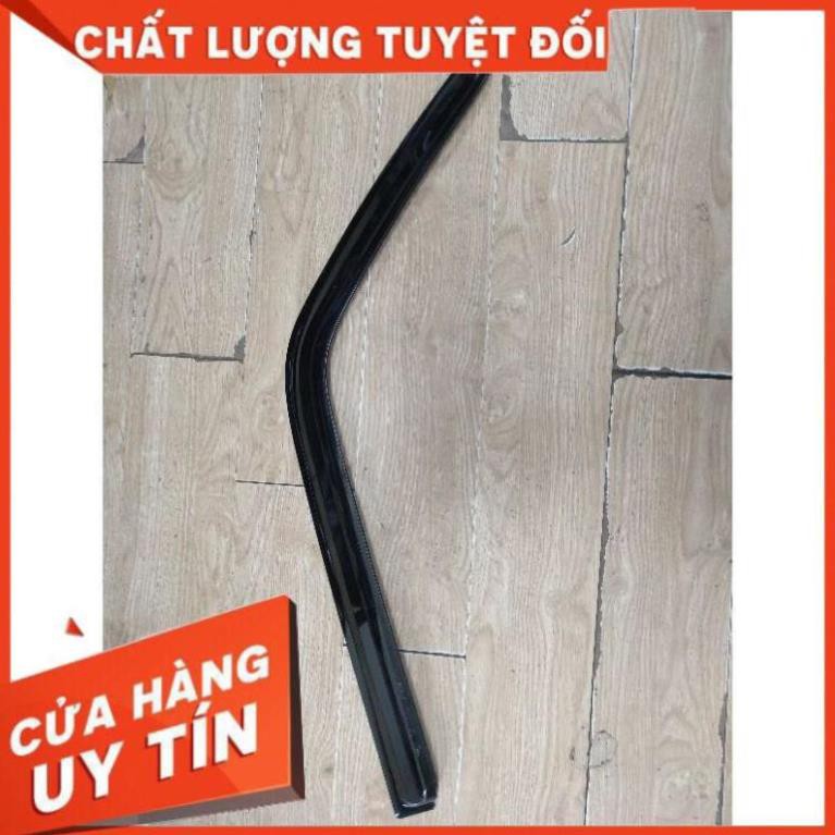 Vè chắn mưa Suzuki 5tạ 7 chỗ (su cóc) (1đôi)