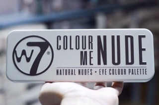 Phấn mắt 12 màu W7 Colour Me Buff 15.6g