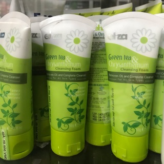 Sữa rửa mặt Sạch Nhờn - Ngừa Mụn Trà Xanh Hoa Cúc