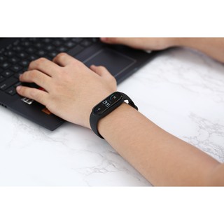 Vòng đeo tay thông minh Xiaomi Band 6