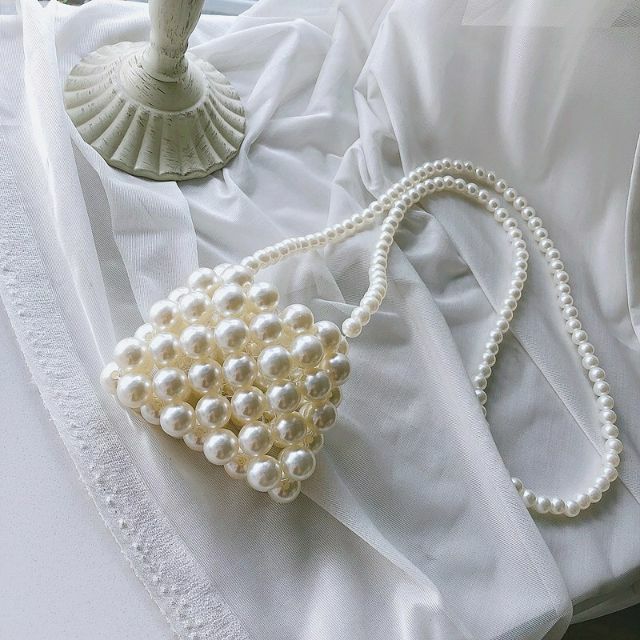 Túi xách tay đính hạt ngọc trai thời trang