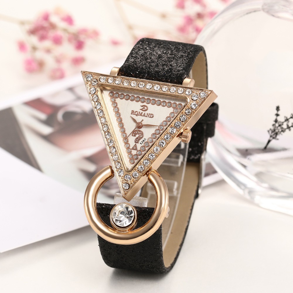 Đồng Hồ Nữ Dây Giả Da Mặt Tam Giác Thời Trang