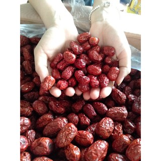 Táo Đỏ Sấy Khô Ngon Ngọt 100G