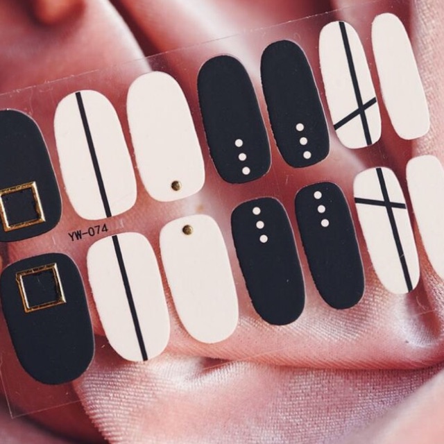 Miếng dán móng tay nail wraps 14 miếng nhỏ