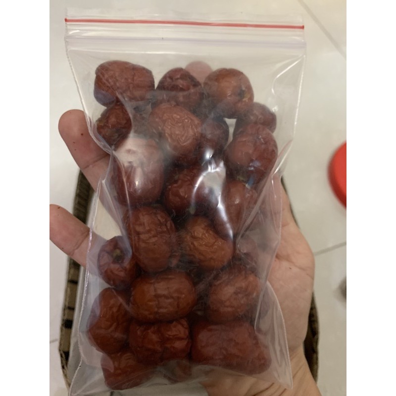 [Mã 267FMCGSALE giảm 8% đơn 500K] táo đỏ không hạt ( dùng chưng yến , nấu chè)túi zip