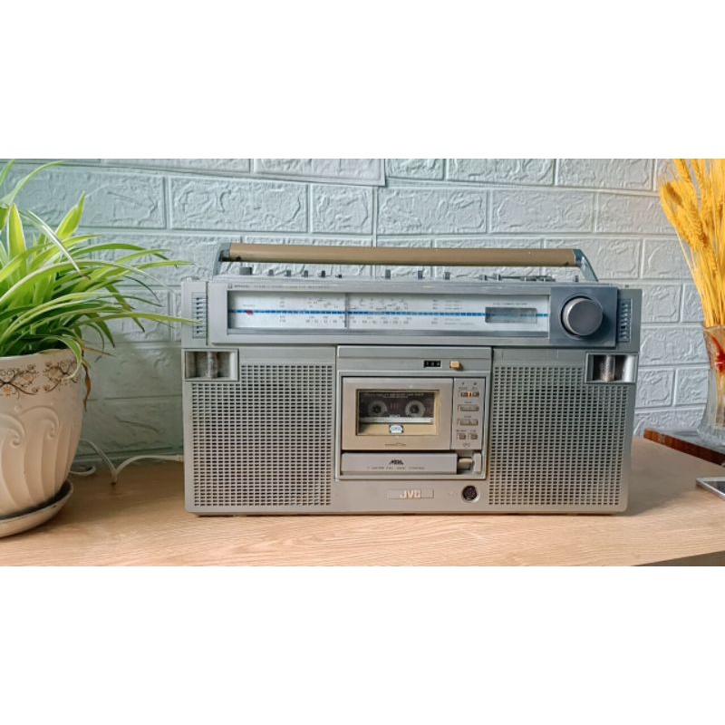 Đài cassette JVC