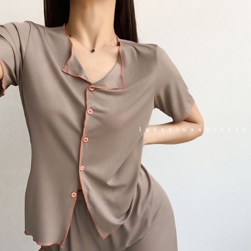 Bộ Đồ Ngủ Mặc Nhà Sexy Chất Sợi Băng Siêu Mát Pyjama Cardigan Trơn Cộc Tay Hàn Quốc 2022